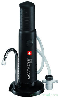 Katadyn Combi Plus water filter with ceramic filter element