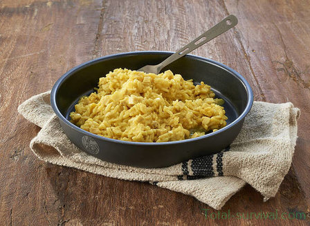 Trek &#039;n Eat, Emergency Food Kip in Curried Rice 700G blik