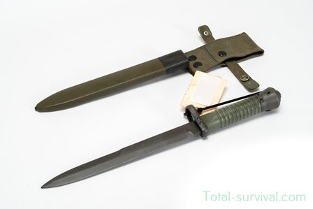 Spanish Cetme L bayonet knife with sheath, OD green