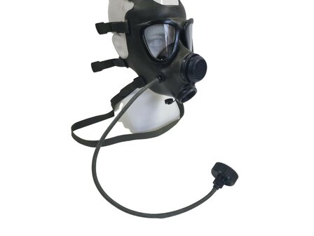 M85 Schutzmaske / Gasmaske mit Trinkschlauch und MP5-Tasche, EN-148 RD40, oliv gr&uuml;n