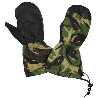 British Army mittens with liner, Extreme Cold Weather, leather palm, DPM camo