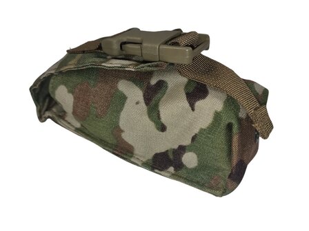 US army Pochette de grenade fumig&egrave;ne Molle II, Multicam