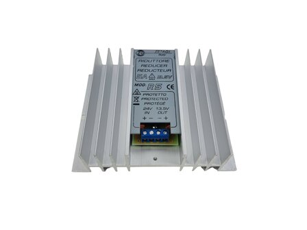 Zetagi R5 DC spanningsregelaar 18-30V &lt; - &gt; 13.8V DC max 5A