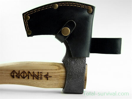Njord Viktor Viking Medium trekking axe