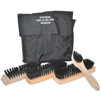 Duitse Bundeswehr Schoenpoetsset, 4 borstels, zwart