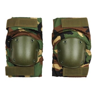 101 Inc US neoprene knee pads, woodland camo