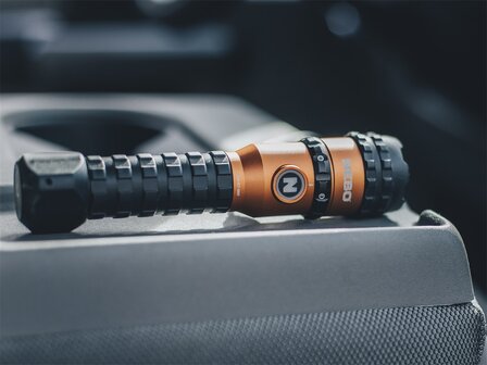 Nebo Master Series FL1500 LED flashlight, IPX67, Li-Ion 18650 2600mAh