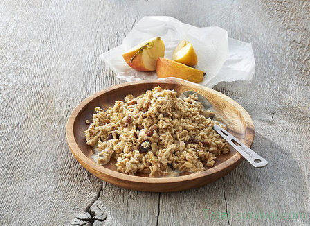 Trek 'n Eat Emergency Food Swiss Muesli with Milk 600G Dose