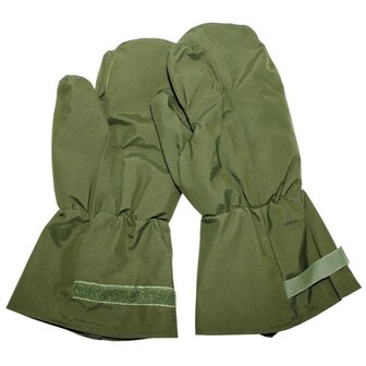British Army Arctic MKII 3-Laminate Outer Mittens with Inner Lining, OD Green