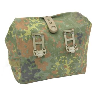 Bundeswehr Field Pack (Haversack) Gasmaskentasche, Flecktarn