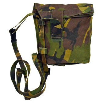 Sacoche de masque &agrave; gaz de l'arm&eacute;e n&eacute;erlandaise avec bandouli&egrave;re, woodland DPM