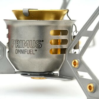 Primus Omnifuel II multifuel brander met brandstoffles en tas