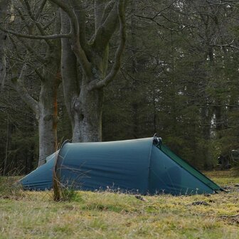 Highlander Blackthorn 2 Gen II tent with groundsheet, 2-person, Scarab Green