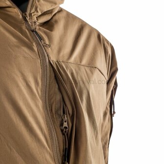AB lichtgewicht isolatiejas Level 4 ECWCS met PrimaLoft&reg; met capuchon, Coyote tan