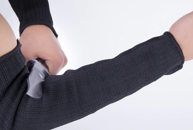 MFH cut resistant sleeves, black