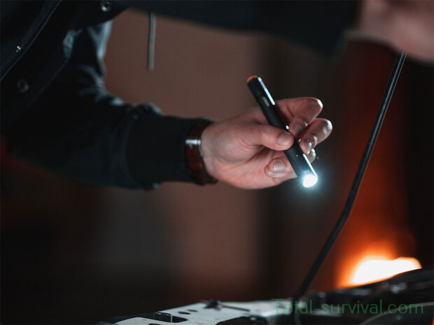 Nebo Columbo 150 LED Flashlight, IPX67 Water resistant