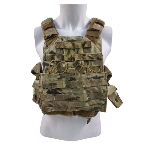 T3 Geronimo 2 Plate carrier Molle, Multicam