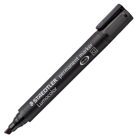 Staedtler Lumocolor 350 permanent marker with chisel tip, set of 4 colours