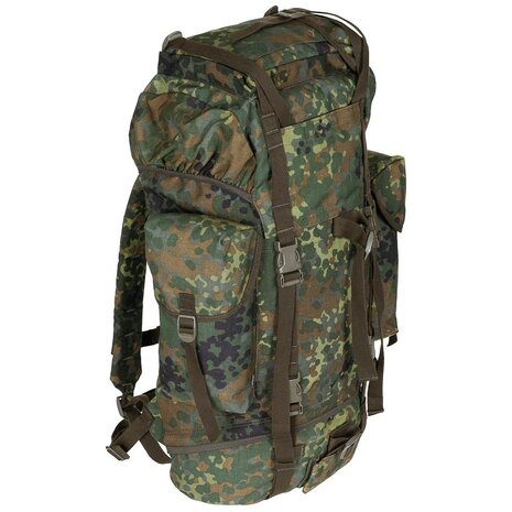 Bundeswehr Kampfrucksack 65L mit Seitentaschen, flecktarn