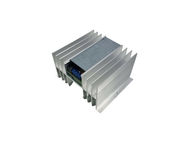 Zetagi R10 DC Spannungsregler 18-30V < - > 13,8V DC max 10A
