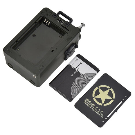 HanRongDa HRD-700 multiband world radio AM/FM/SW/MW with BL-5C battery pack