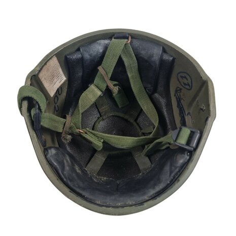 Britischer GS MK6(A) Kevlar Kampfhelm, olivgrün