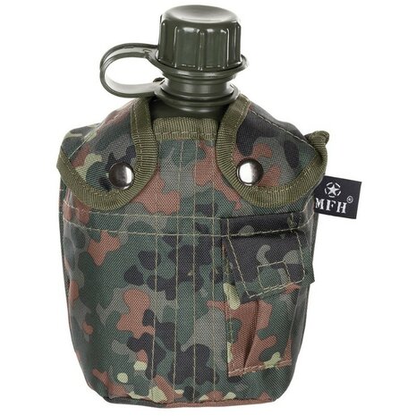 MFH US Veldfles 1L met hoes en alice clips, flecktarn camo, BPA vrij