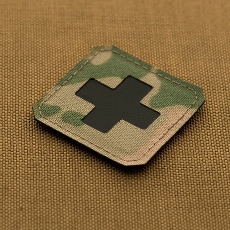 M-Tac Patch Medic Cross Laser Cut, 45 x 45 mm, Multicam / Zwart
