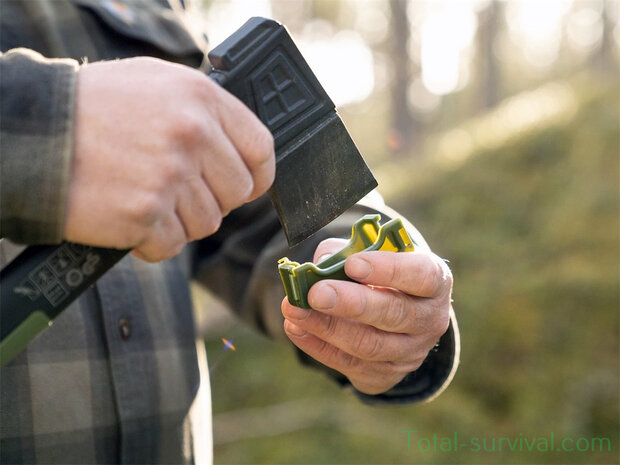 Brusletto Kikut outdoor bijl, 36cm, zwart