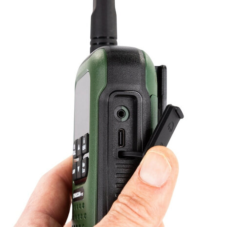 Dynascan F-15 Dual professional outdoor walkie-talkies (2 pieces) green, PMR-446
