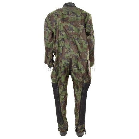 Combinaison d'immersion de l'arm&eacute;e britannique, op&eacute;rations nautiques (DMP), DPM camo