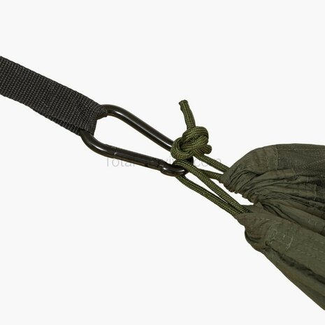 Highlander Crusader hammock with tarp and mosquito net
