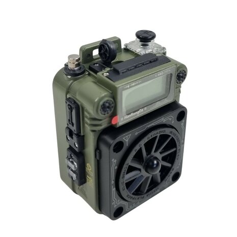 HanRongDa HRD-777 multiband world radio AM/FM/SW/MW with BL-5C battery pack