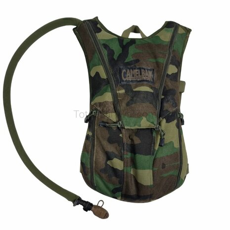 Camelbak Viper Trinkrucksack 3L incl. Chem Bio Beutel, Woodland camo