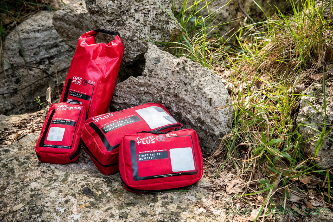 Care Plus First Aid Kit Compact Kit primo soccorso : Snowleader