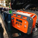 Nebo Intrepid 1000 draagbare stroomgroep USB / 12V / 240V aansluitingen, 960 Wh