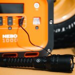 Nebo Intrepid 1000 draagbare stroomgroep USB / 12V / 240V aansluitingen, 960 Wh