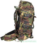 Niederländische Armee ARWY Alpine Sting Feldrucksack 80L mit Seitentaschen und Daypack-Trägern, DPM camo